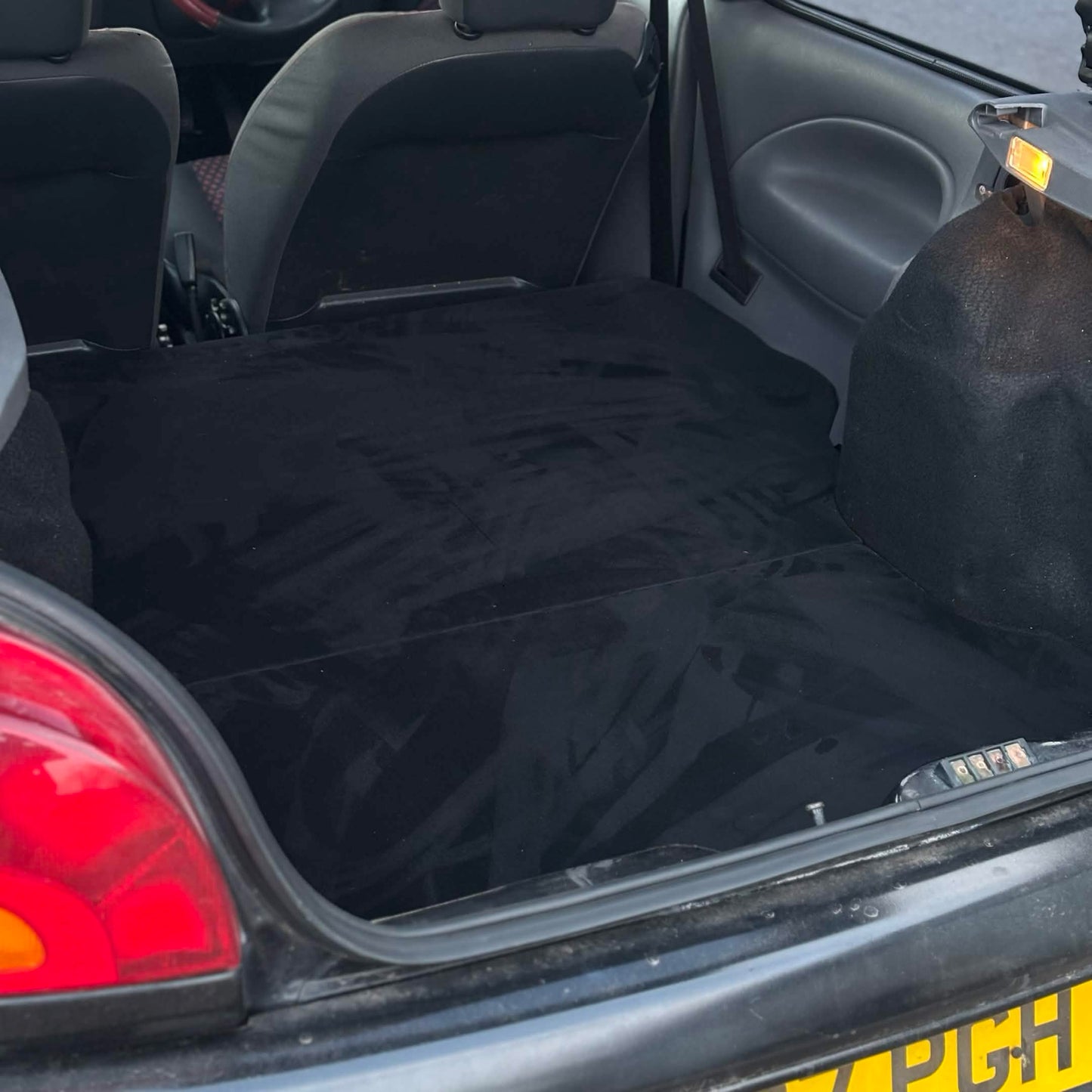 Ford Fiesta Mk4 / Mk5 Zetec S Rear Seat Delete