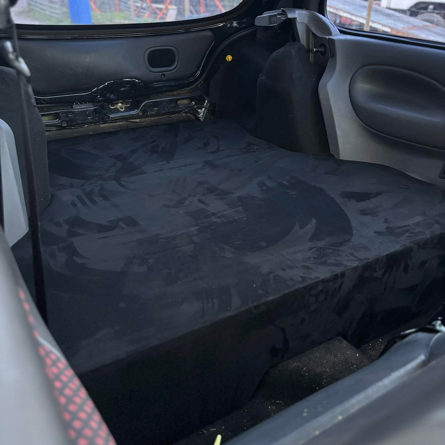 Ford Fiesta Mk4 / Mk5 Zetec S Rear Seat Delete