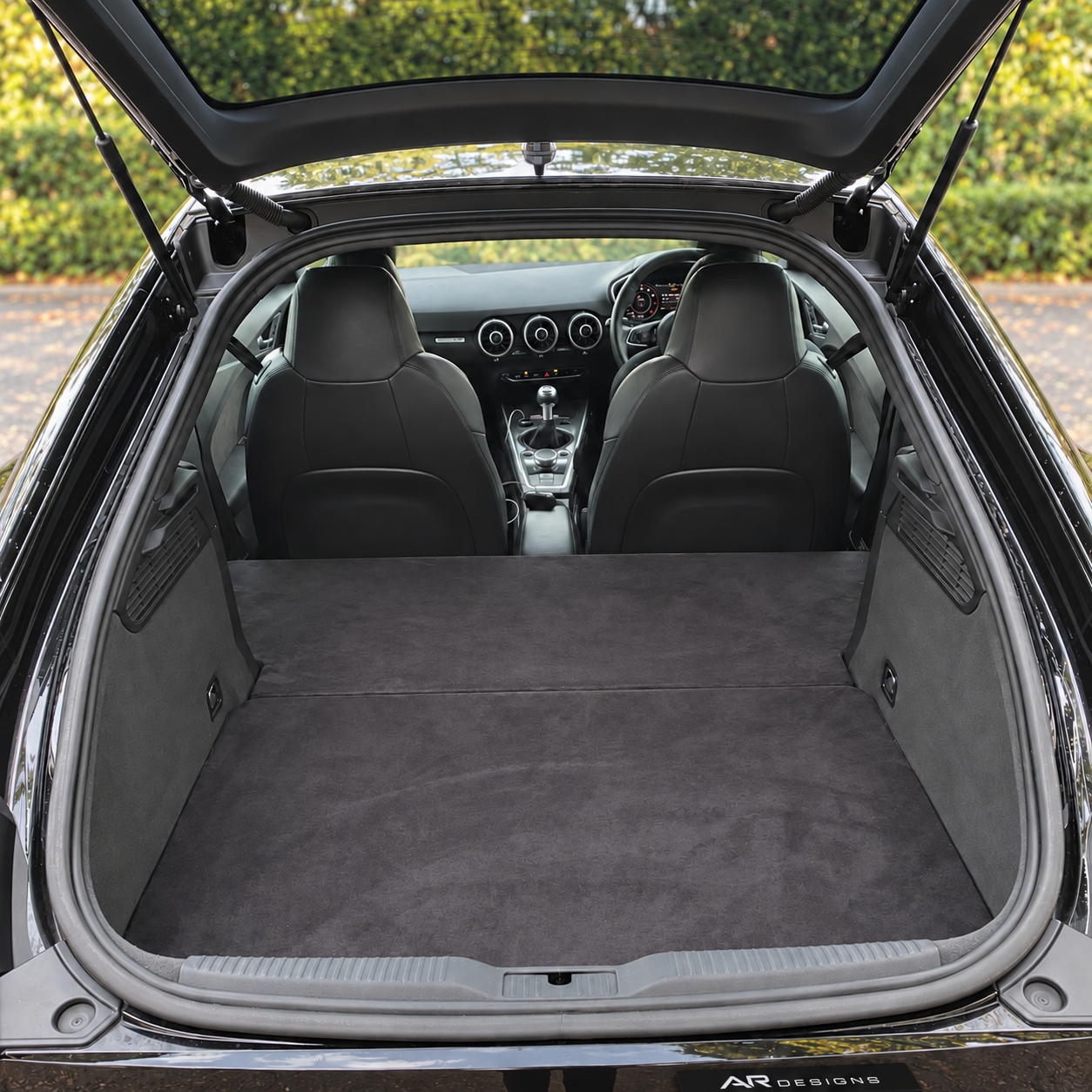 Audi TT Mk3 8S installed floor kit